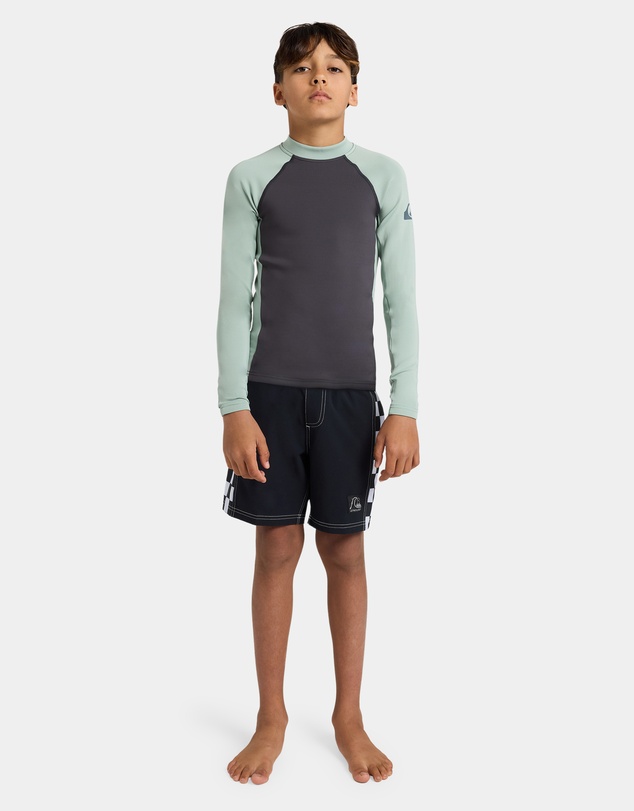 Quiksilver - Boys 8 to 16 Everyday Heat Long Sleeve Rashguard
