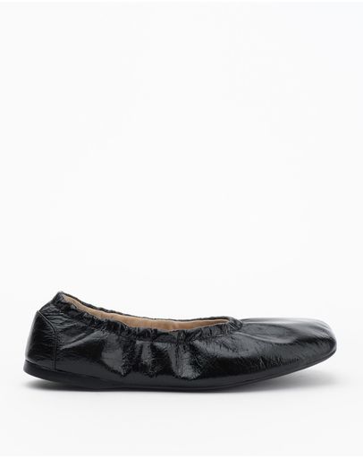 Black Oily Crinkle Leather