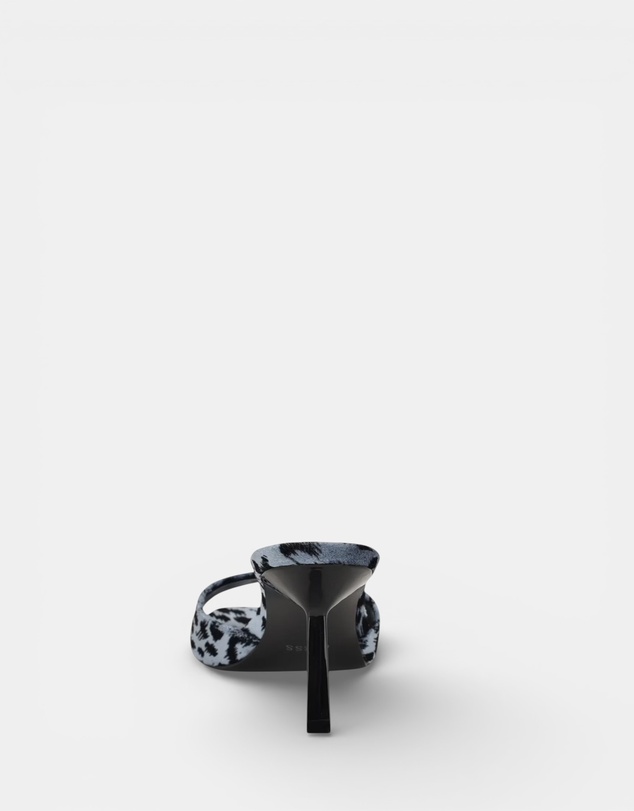 GUESS - Carisse2 Heeled Sandals