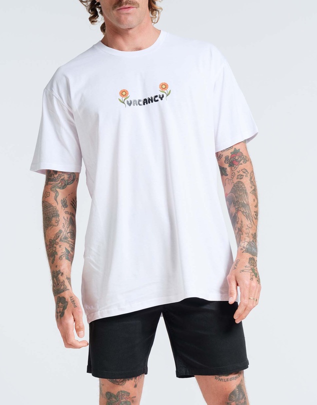 Vacancy Co - Flower Power Tee