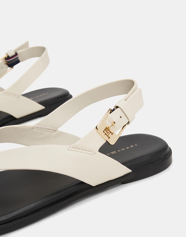 Tommy Hilfiger - Leather Color-Blocked Square Toe Sandals - Women's