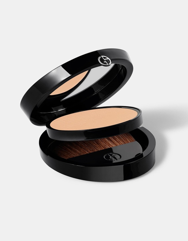 Giorgio Armani - Luminous Silk Glow Fusion Powder