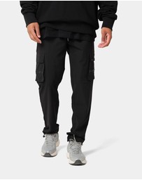 PYRA - Nero Cargo Pant