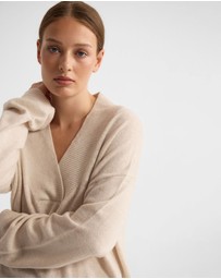 Oxford - Camille V-Neck Wool Blend Knit