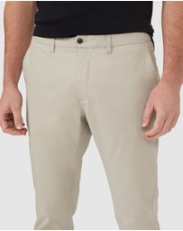 Van Heusen - Brushed Oxford Chino