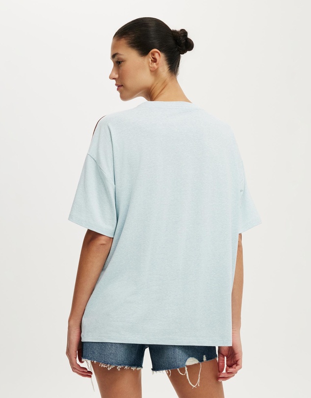 Cotton On - V Neck Vacay Graphic Tee
