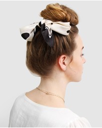 Belle & Bloom - New Yorker Fashion Scarf - Dots