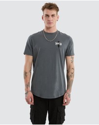 Kiss Chacey - Villain Dual Curved Tee