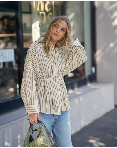 BUTTER NAVY STRIPE