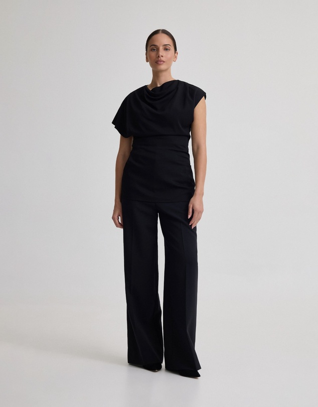 Oxford - Lily Stretch Structured Top