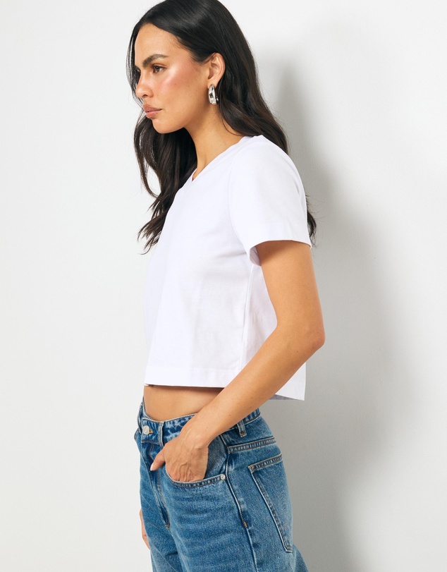 AERE - Cotton V-Neck T-Shirt