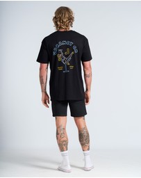 Vacancy Co - Happy Hour Tee