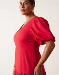 Atmos&Here Curvy - Penelope Tiered Maxi Dress