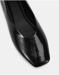 Novo - Cheddar Flats
