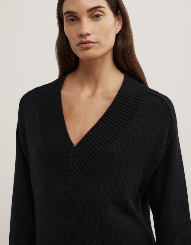 Witchery - V-neck Knit