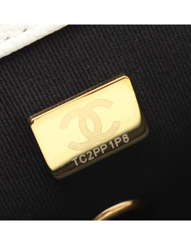 Chanel - Pre-Loved Quilted Caviar Handy Box Vanity Case with Chain