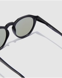 Hawkers Co - Polarized Black Blue Warwick Raw Sunglasses for Men and Women UV400