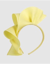 Max Alexander - Large Wavy Light Yellow Racing Fascinator