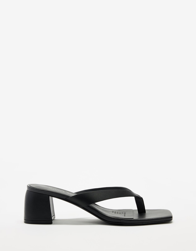 Atmos&Here - Gemma Block Leather Thong Heels