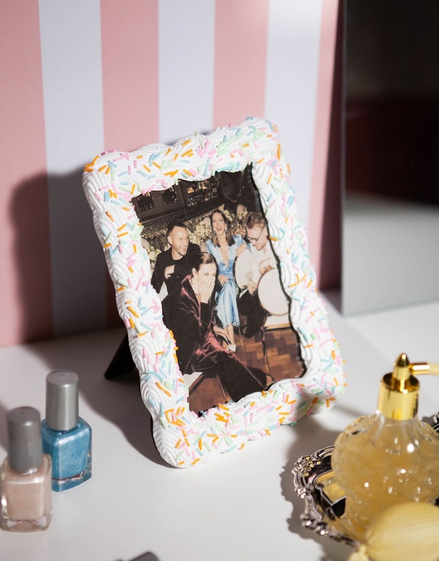 DOIY - Sweetie Photo Frame
