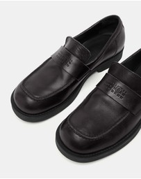 MM6 Maison Margiela - Logo Embossed Moccasins - Women's