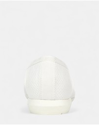 Naturalizer - Alya Flat - White