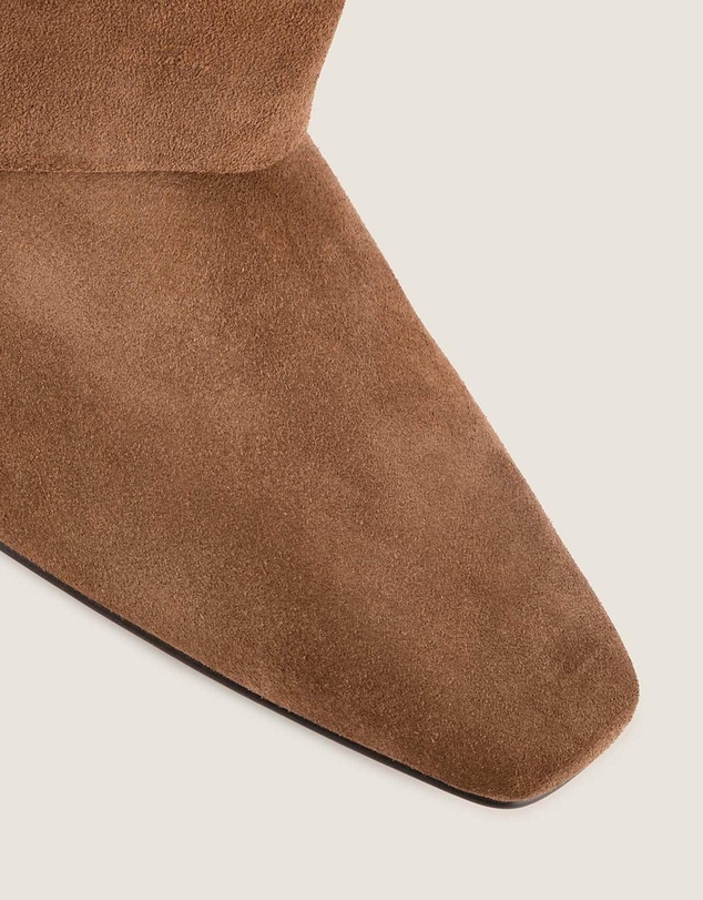 Shelly Shen - Tatum Heel Long Boots Chestnut Suede