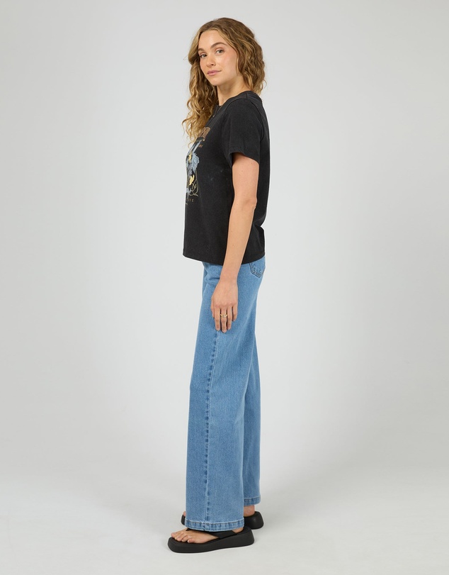 All About Eve - Hampshire Regular Tee Washed Black