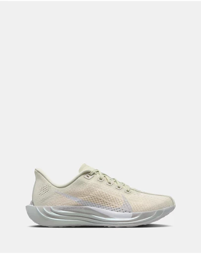Nike - Pegasus Plus - Women's