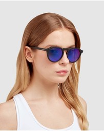 Hawkers Co - HAWKERS Black Blue Warwick Raw Sunglasses for Men and Women UV400