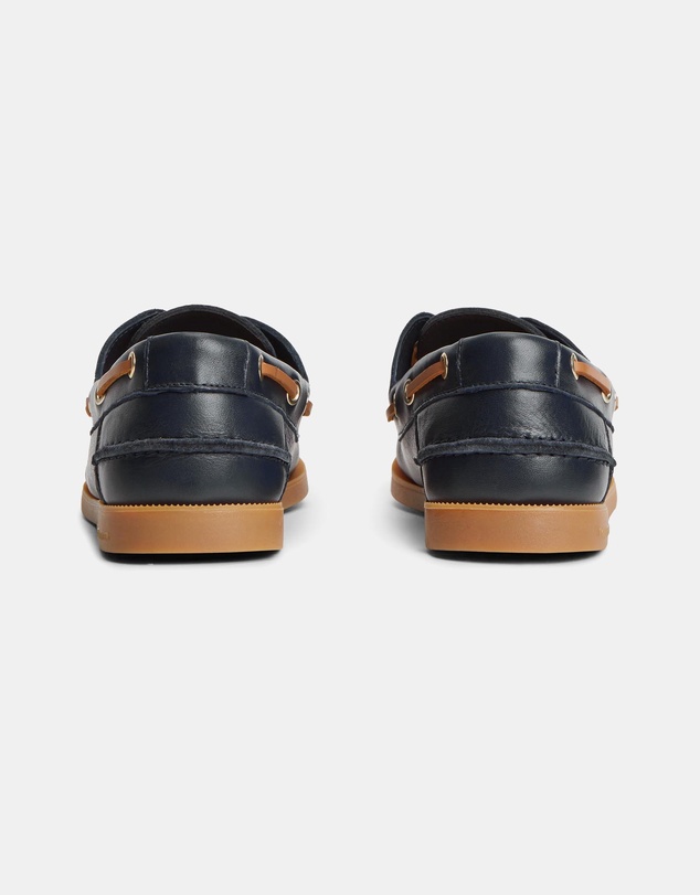 Tommy Hilfiger - Bay Flag Core Leather Boat Shoes - Women's