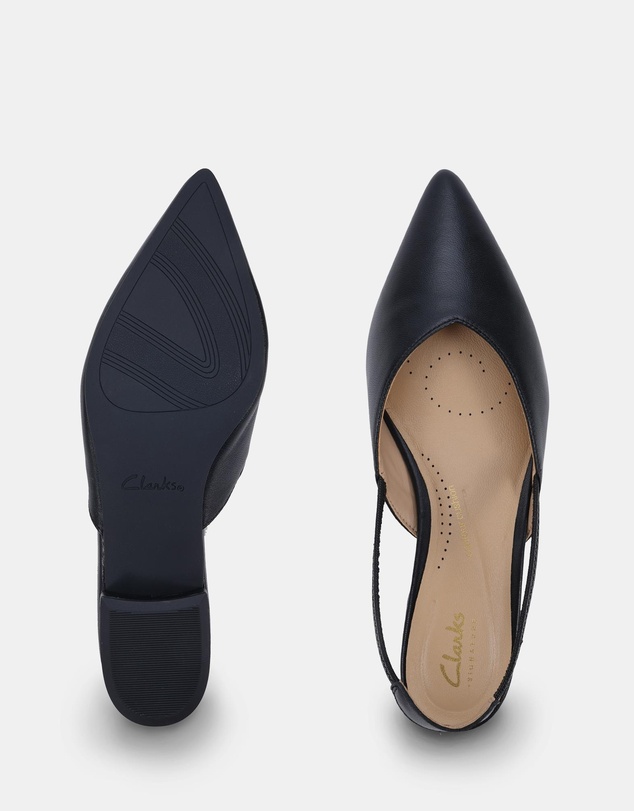 Clarks - Lova Black
