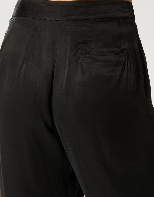 Winona -  Aubrey Pant