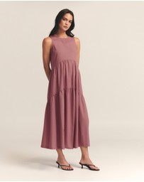 ST MRLO - Remi Tiered Dress