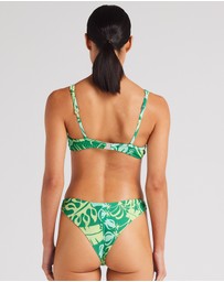 Poolside Paradiso - Tahiti Underwire Bikini Top - Leaf