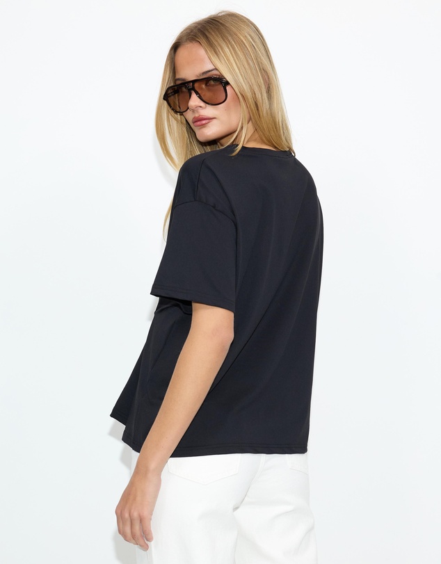 Dazie - Bronte Snap T-Shirt