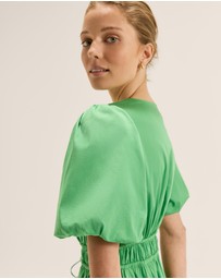 Review - Soho Dress