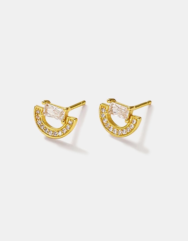 Ichu - Arched gold stud