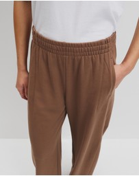 Country Road - Barrel Leg Track Pant