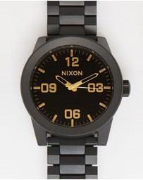 Nixon - Corporal SS
