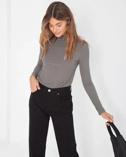 Style Addict - Rikki Top