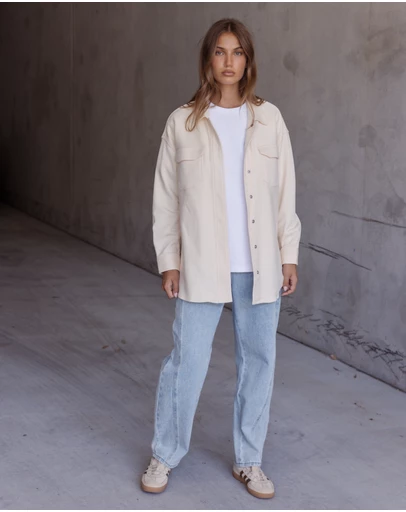 ALEXANDRA - Nelsie Shacket Butter
