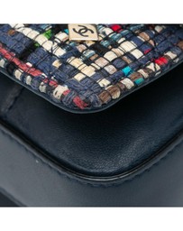 Pre-Loved by Azura Reborn - Pre-Loved chanel Fashionable Tweed Flap Shoulder Bag with Elegant Design