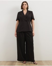 Atmos&Here Curvy - Marlow Short Sleeve Blazer