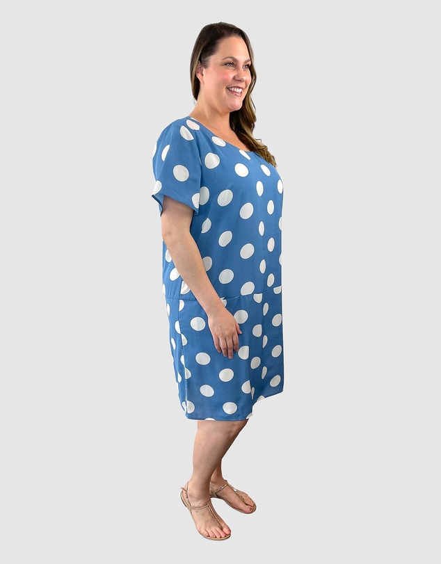 Love Your Wardrobe - Kelsey Spot Pocket Shift Dress