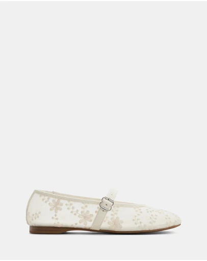 Call It Spring - Elyiaa Flats
