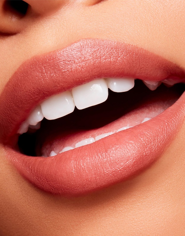 MAC - Velvet Blur Slim Stick Lipstick