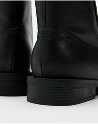Bueno - Canada Boots