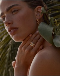 Amber Sceats - Cedar Ring