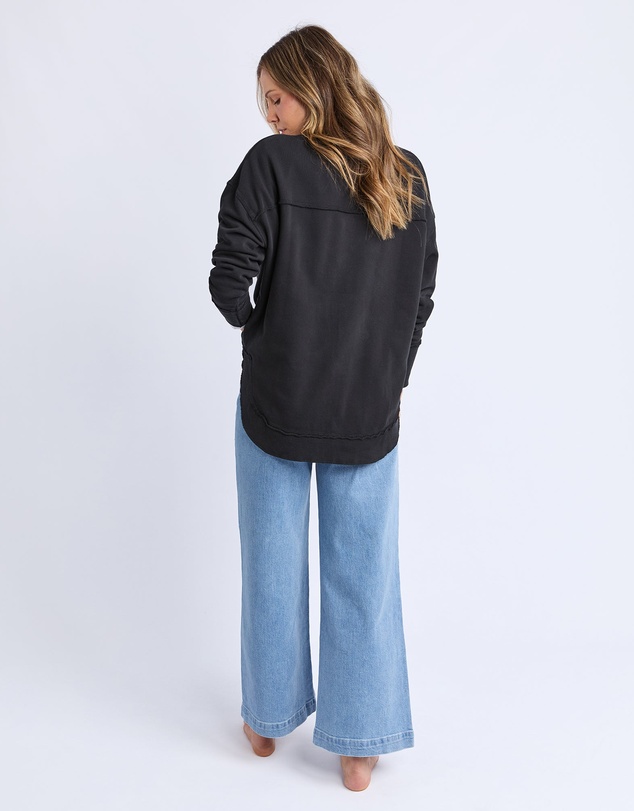Foxwood - Simplified Crew Black On Black